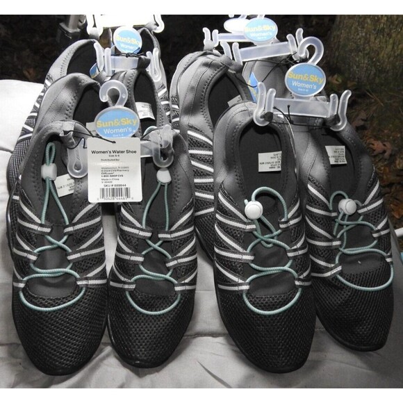 Lot of 9 Sun&Sky Mesh Water Shoes for Women, Men, & Kids - Various Sizes Include - Picture 4 of 16